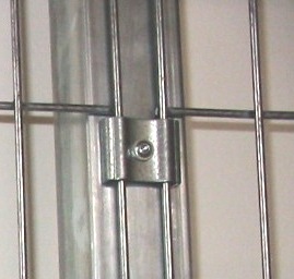 3D clamp for square post - zinc plated