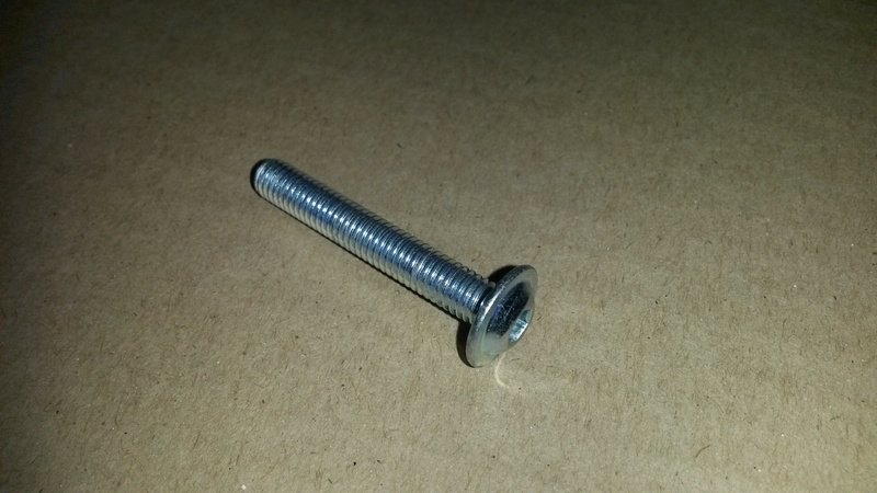 Fixing screw M6 zinc plated