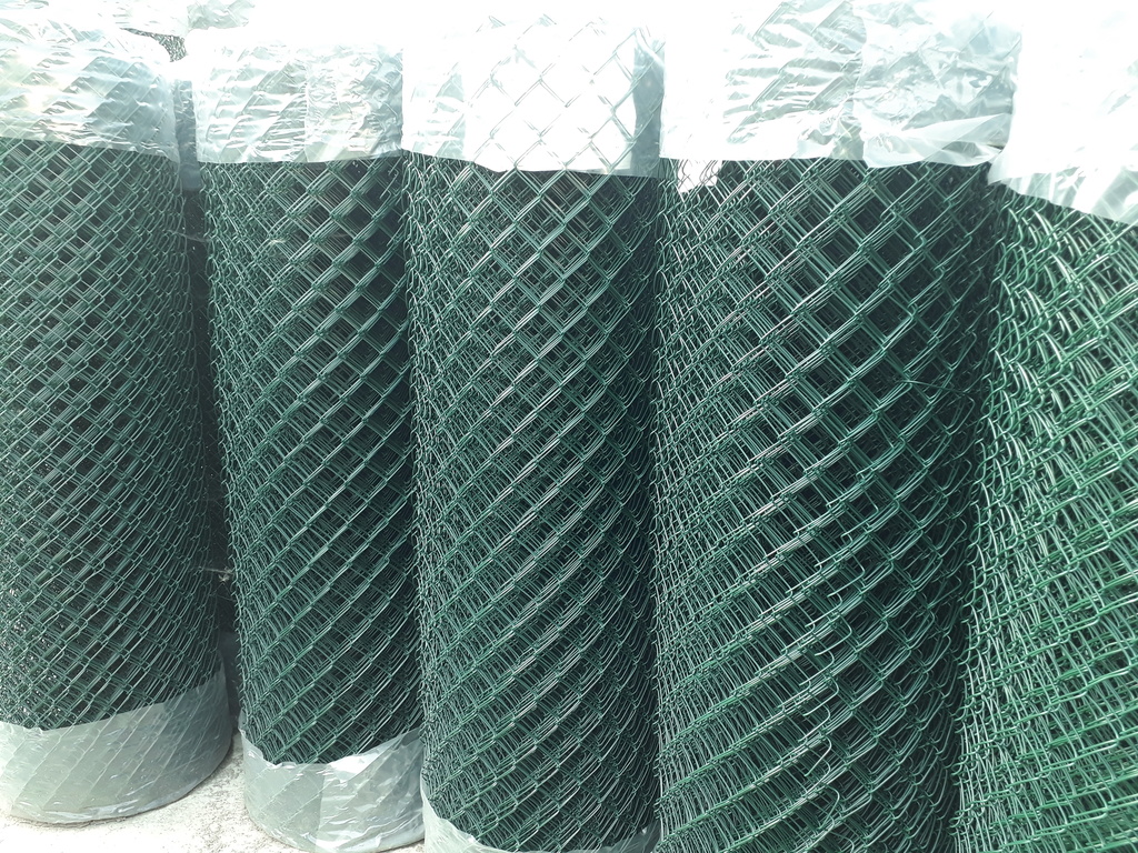 Plastic mesh 200 cm, 2.7 mm - green