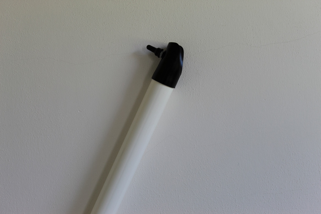 Upright plastic coated white 38/1500  